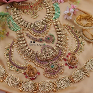 3 Neckless, 1 Pair...