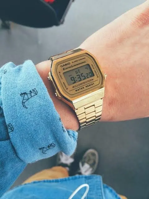 Casio Gold Metal Belt Unisex Watch - Image 2